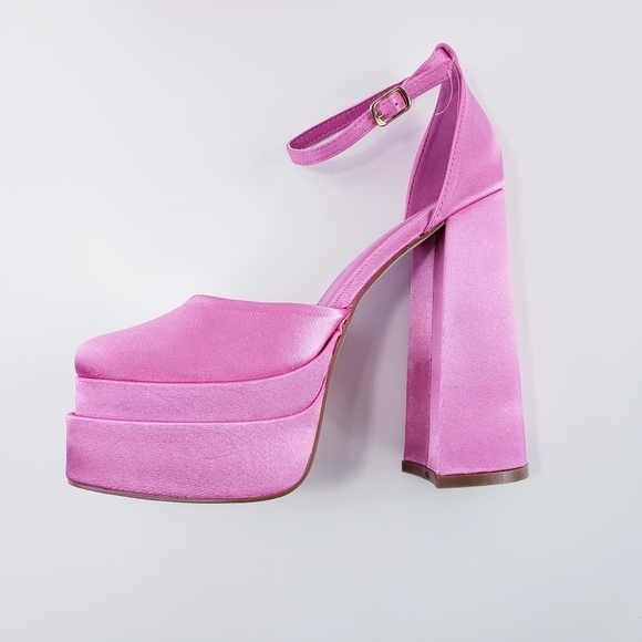 PINK SATIN PLATFORM HEELS - Picture 6 of 10